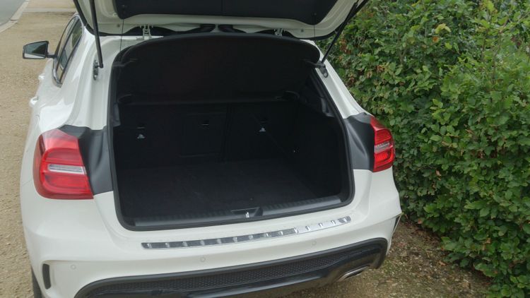Mercedes GLA koffer