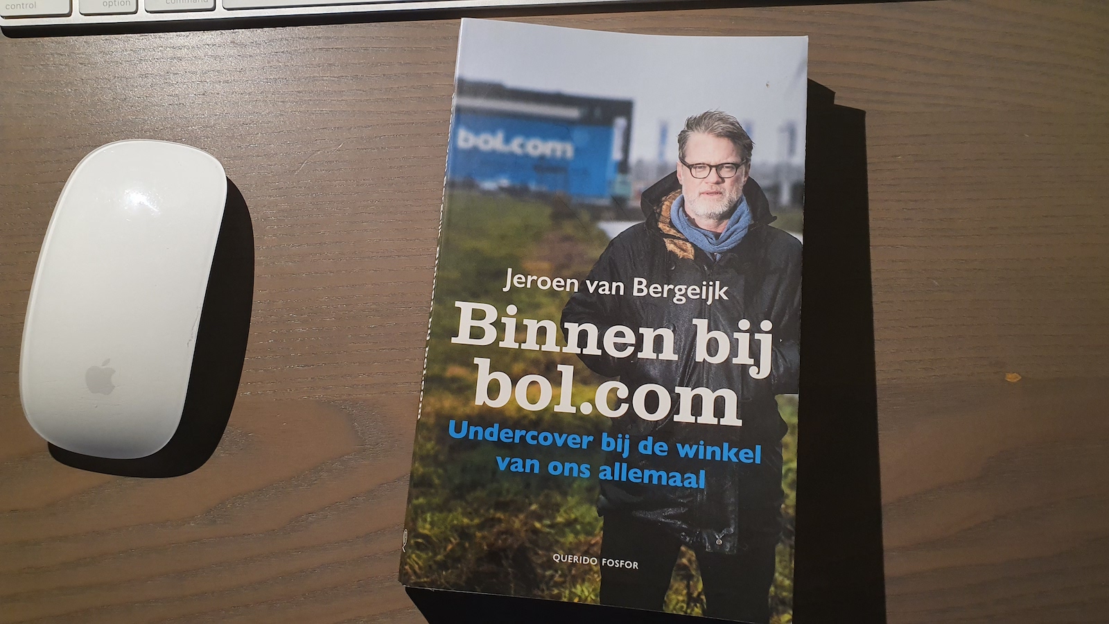 Inactief paneel vertrekken Boek review: Binnen bij Bol.com